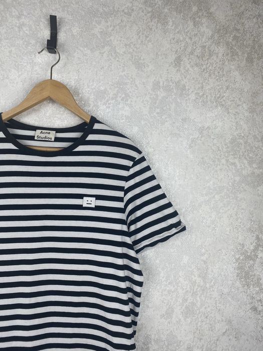 Чоловіча футболка Acne Studios в гарноум стані, оригінал L-XL