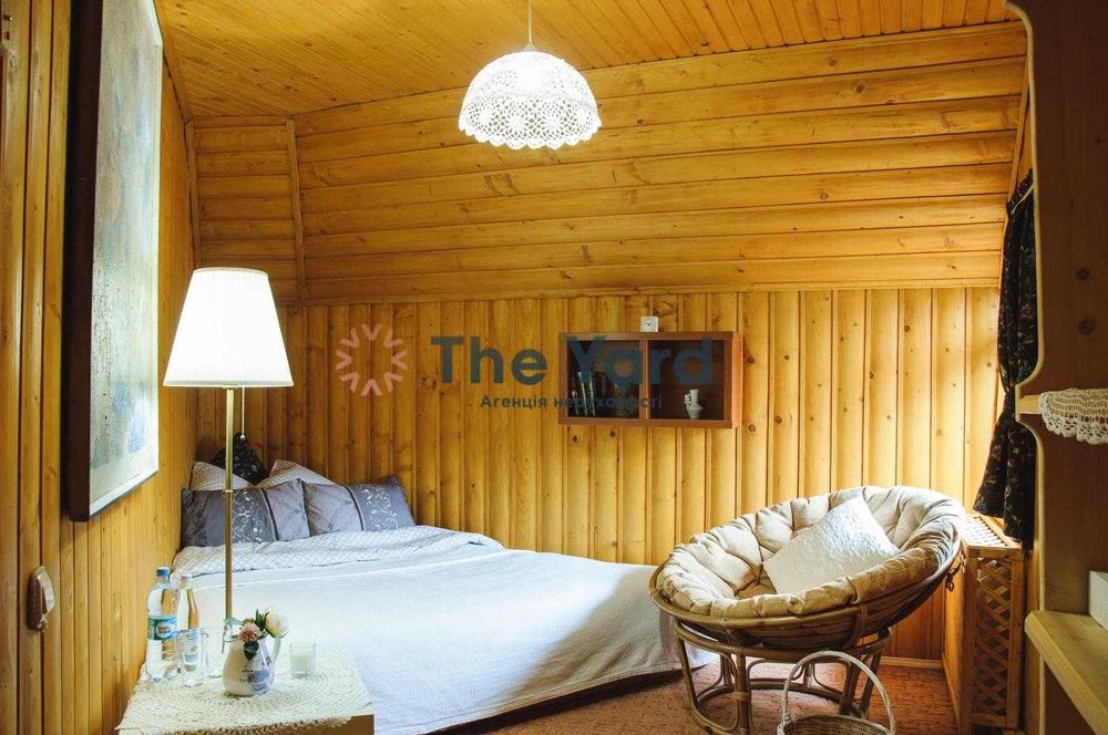 Продаж садиби в с.Верхній Ясенів Верховинський рн Івано-Франківськ обл