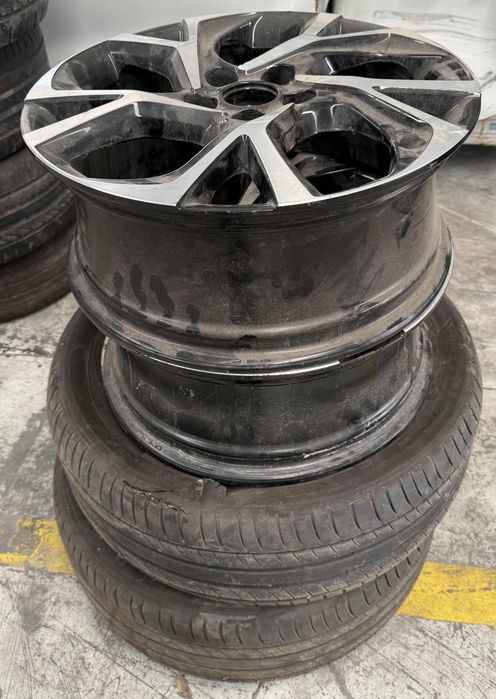 Conjunto de Jantes - TOYOTA C-HR