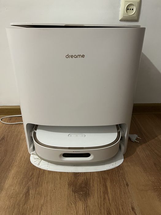 Робот-пилосос миючий