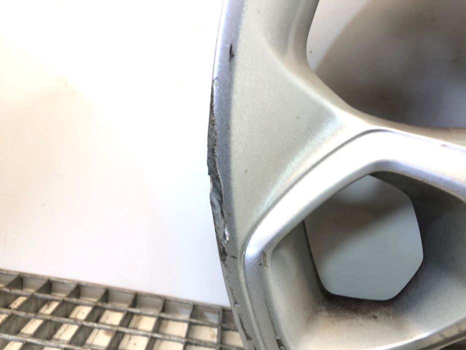 FELGA ALU KOMPLET 19 8J 5X108 63 ET52.5 FORD KUGA I 8V4J-CB