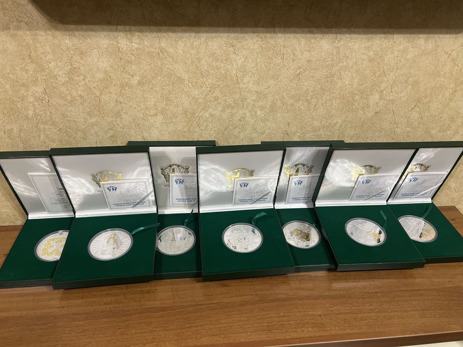 Срібні монети 500 гр