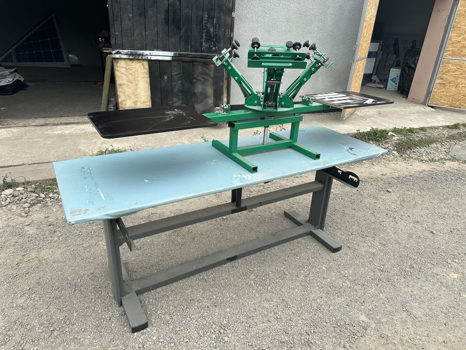 Карусель для трафаретного друку 2 стола 4 рами новий!