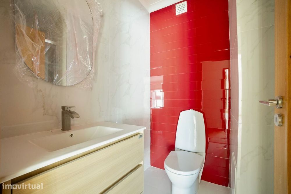 Apartamento T4 com jardim, Paço de Arcos, Oeiras