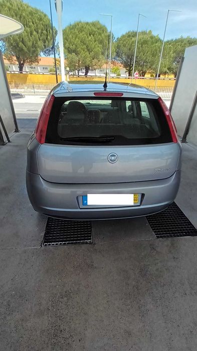 Fiat Grande Punto427701458950563841