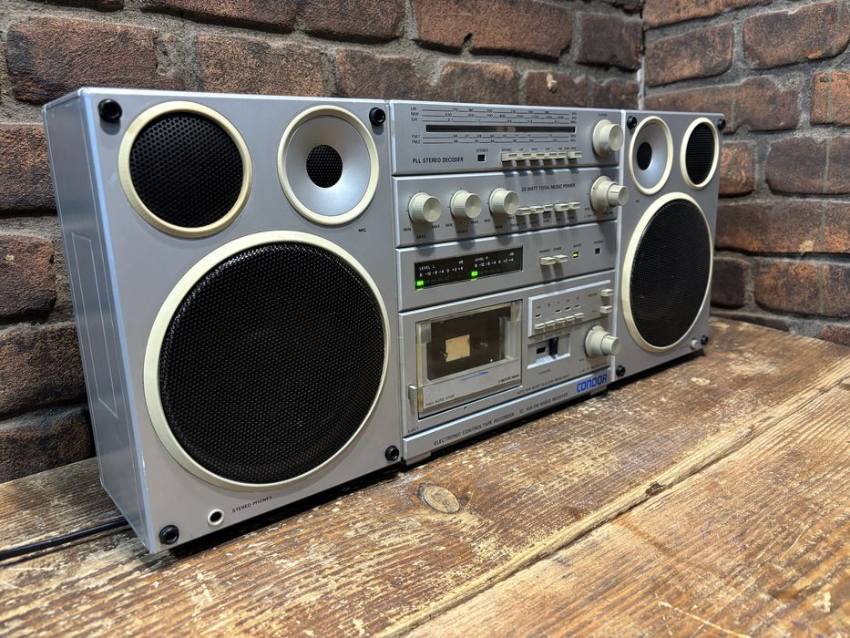 Radiomagnetofon Condor