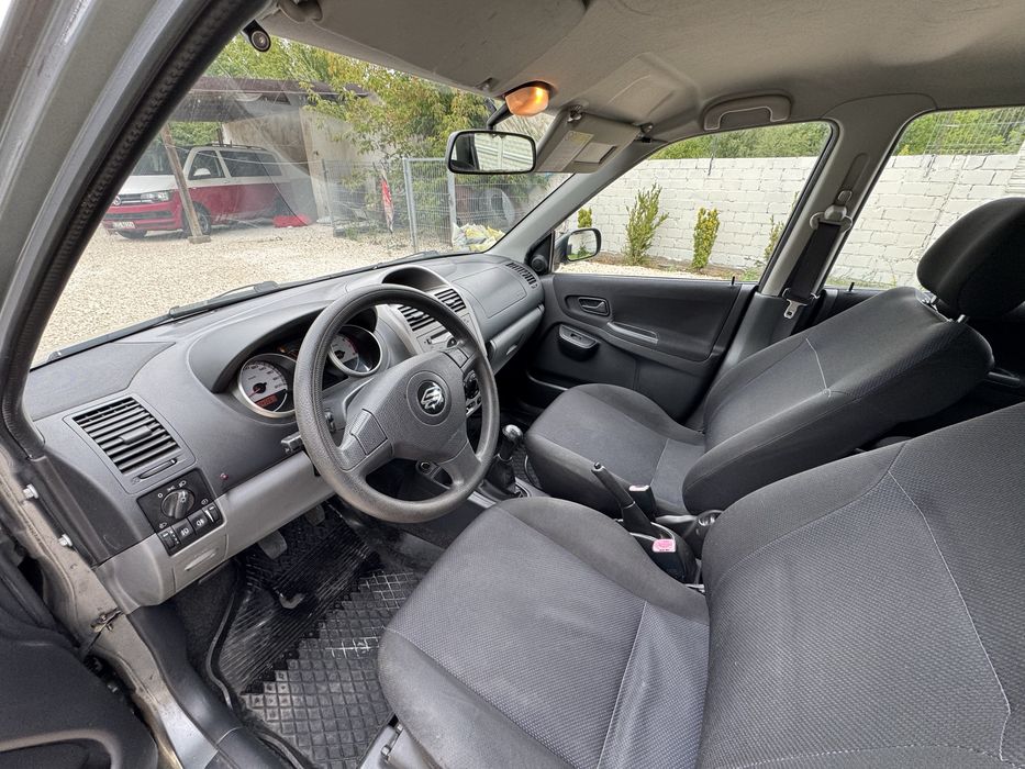Suzuki ignis 2007