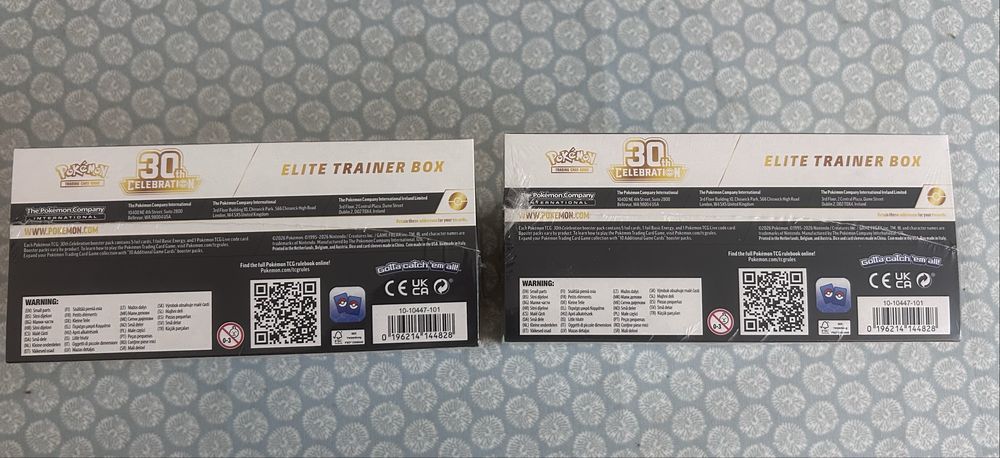 Pokémon - 30th celebrations Elite trainer box