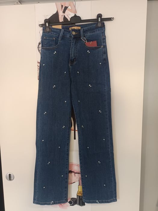 Spodnie damskie jeansowe jeansy damskie m.sara haft hit viral style