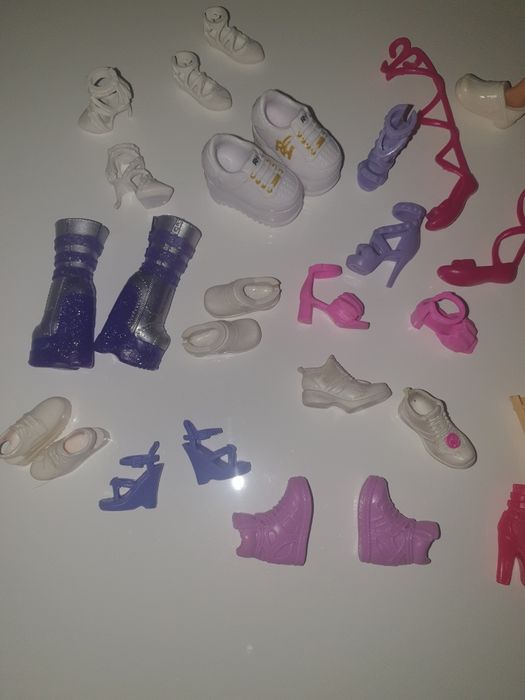 Buty orginalne Barbie  Mattel  Rainbow High