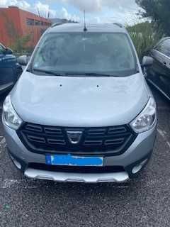 dacia Lodgy Stepway DCI 115- 7 lugares (Janeiro 2022)