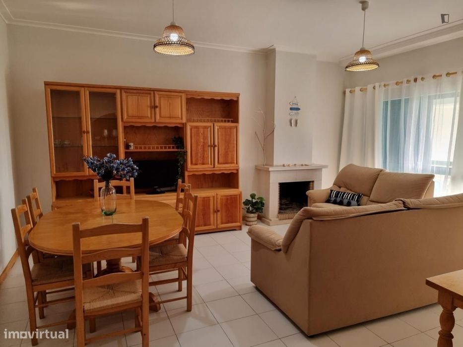 Apartamento com 2 quartos - localizado em Figueira da foz