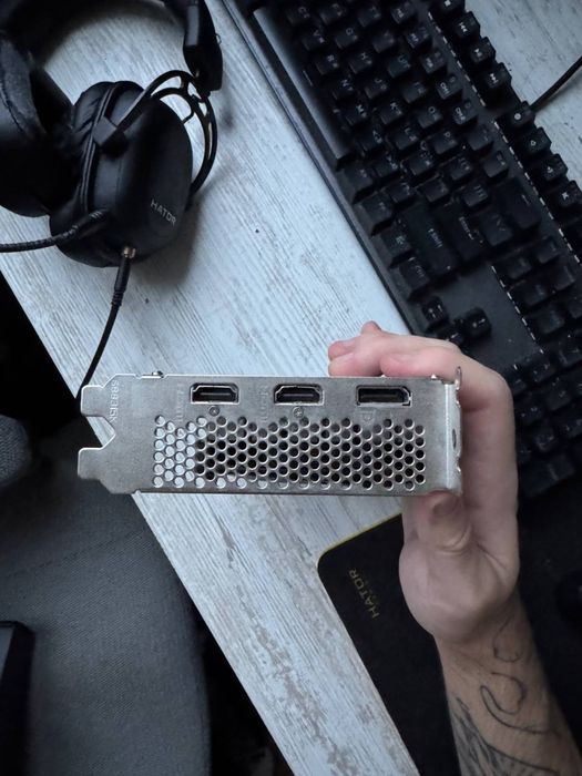 Видеокарта MSI GeForce RTX 3050 VENTUS 2X OC 6 GB