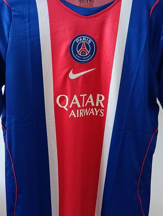 Camisola do Paris Saint - Germain