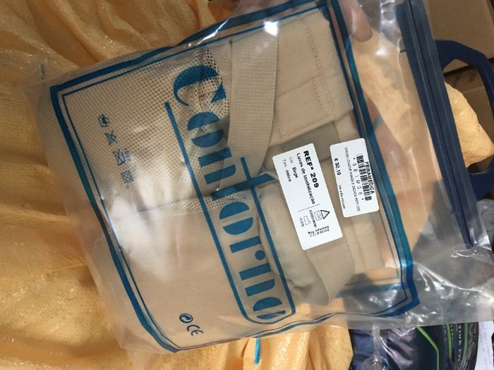 Colchão Anti-Escaras com compressor + Imobilizadores de mão e pulso