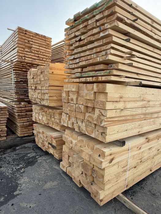 Дрова Рубані Дуб Граб Береза Вільха Пиломатеріали Доска Дошка Необрізна Крокви Балки Піддони Скупляємо Поддони Продаж Європіддони Доставка