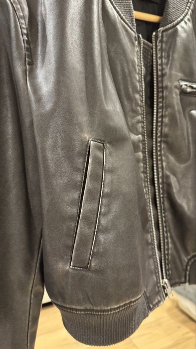 Stradivarius Bomber Jacket – Black | Size M