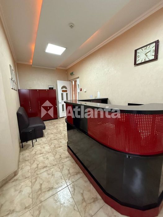 Оренда приміщення та/або будинку в центрі с-ща Лужани - 252 м2