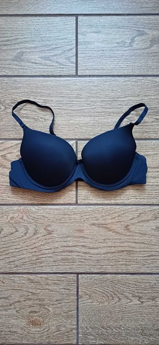 Granatowy biustonosz Flame w r. 80 B