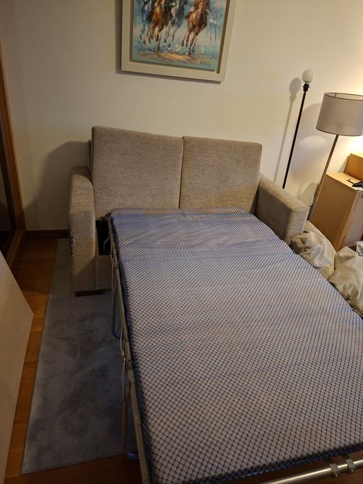 SOFÁ 1.50x0.80 com cama 1.80x1.00