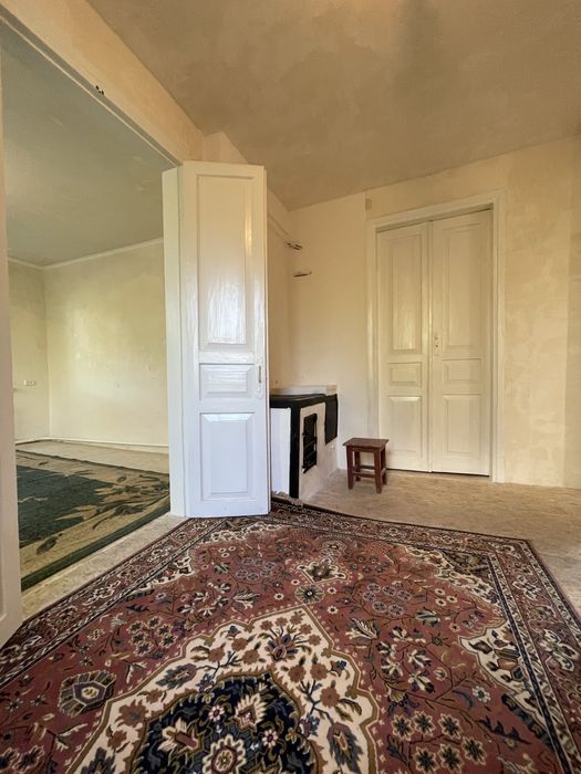 Продам частину будинку в тихому місті біля лісу на Сортировці