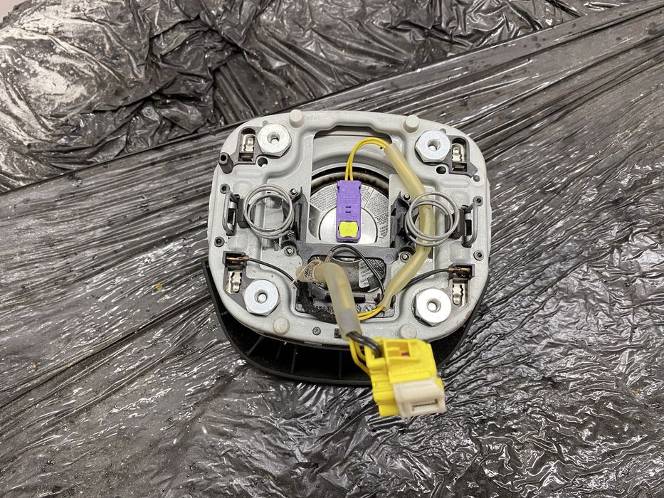 Подушка безпеки Skoda Fabia / Octavia A5