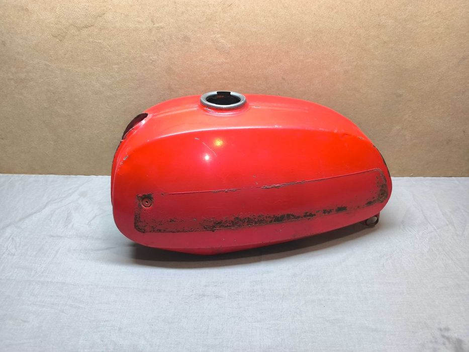 накладки бака ява 634 - купити мотозапчастини - Ціна на OLX.ua