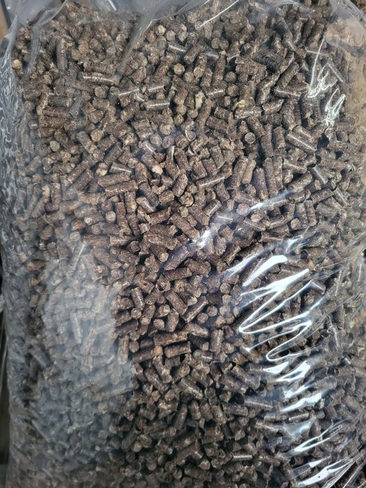 Pellet sosnowy w workach 15kg