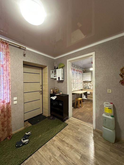 Продается дом с гаражом