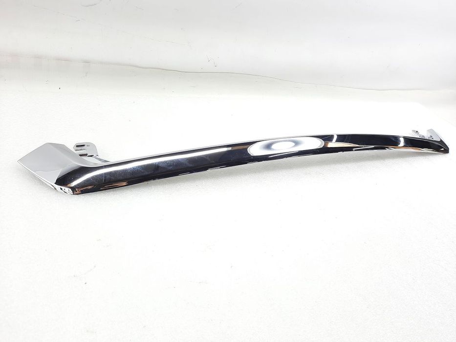 Молдинг капота Subaru Forester 2014-2016 91121SG011