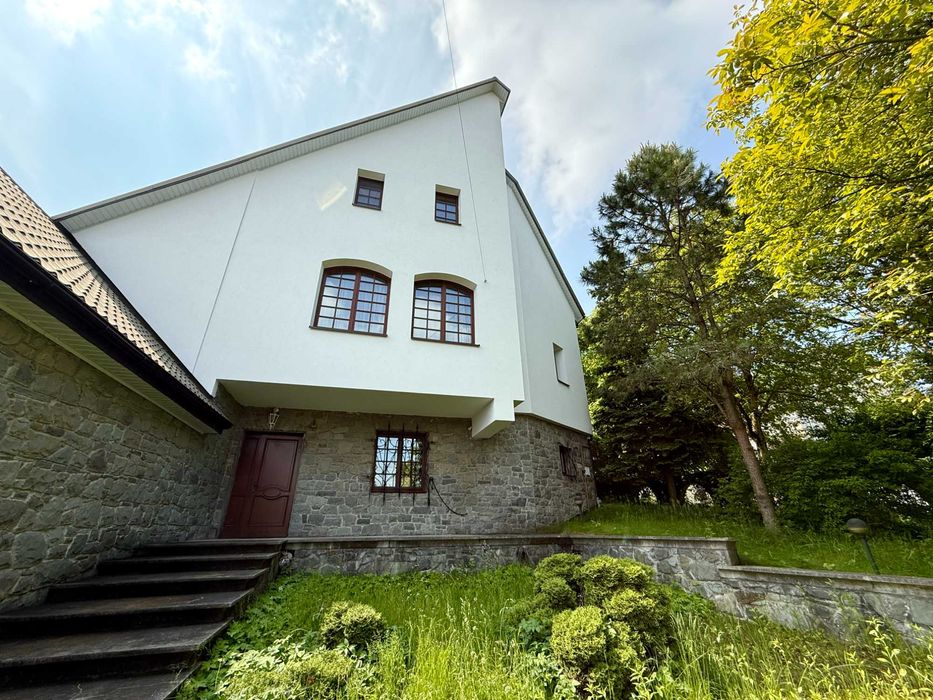 Продаж заміський будинок 450м2 15 сот.землі Брюховичі р-н рест. Байка