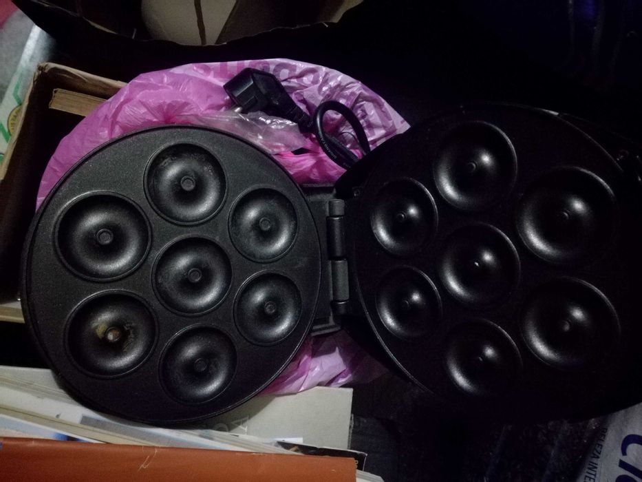 Maquina de fazer mini Donuts Tristar