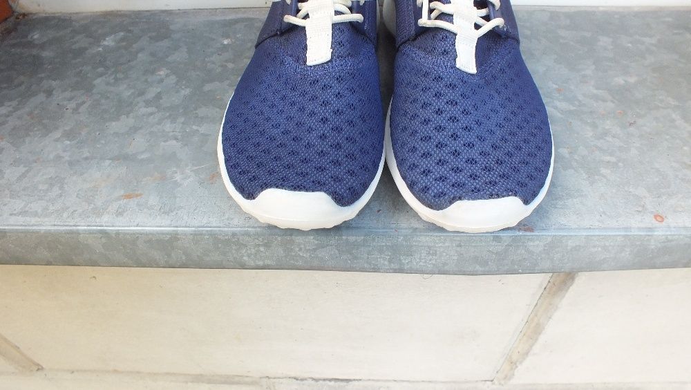 Super buty sportowe marki nike w roz 43.