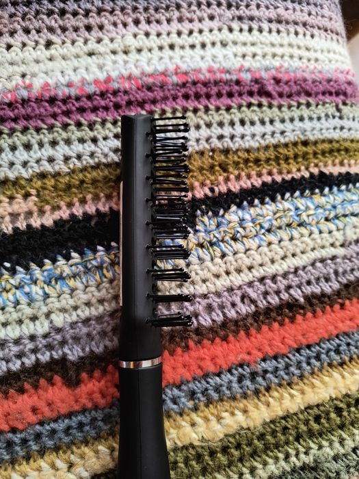 Szczotka do włosów czarna nowa