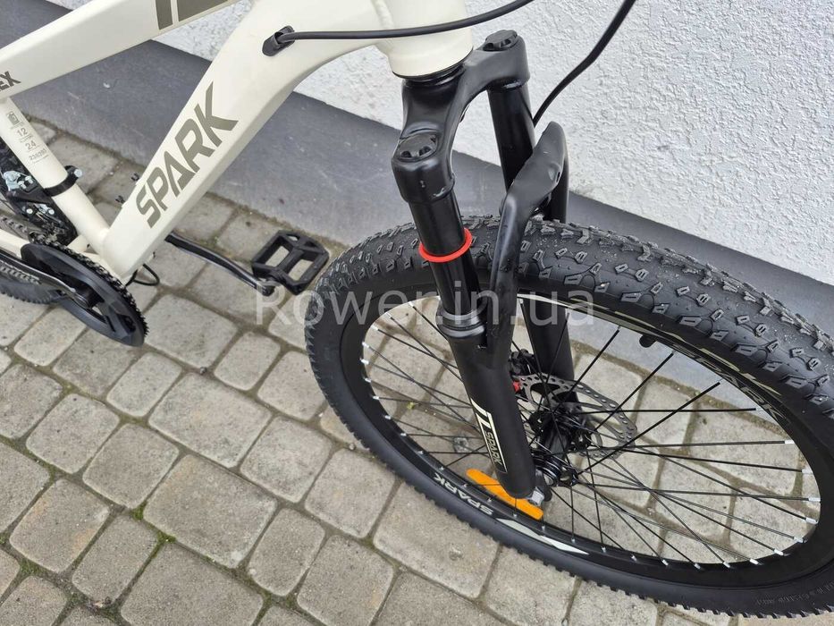 Велосипед дитячий гірський для 8-12 років  SPARK FLEX 24" ал12 ам диск кремовий