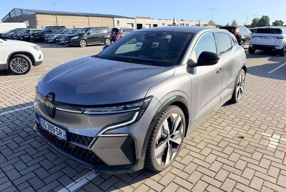 Renault Megane E -Tech, 4 E-Tech Бампер