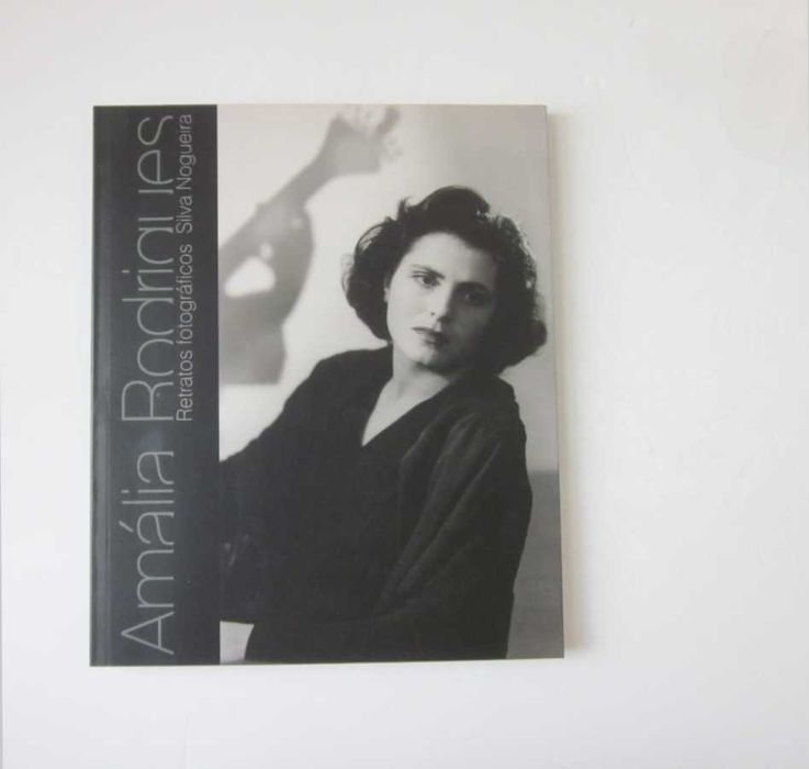 Amália RODRIGUES - Livros