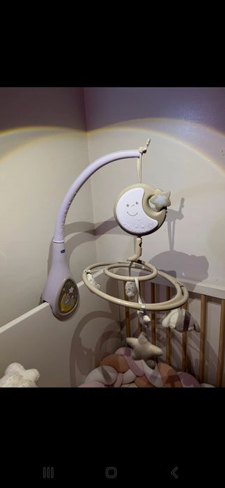 Mobil Chicco para berço