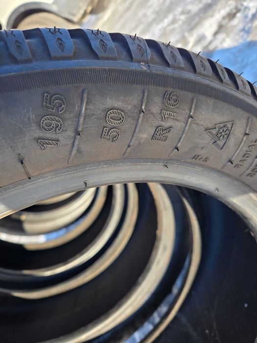 Opony zimowe KUMHO 195?50R16 Bardzo ładne