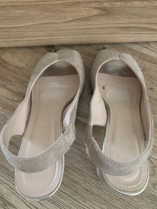 Skorzane jasne buty na obcasie 41 wiosna lato