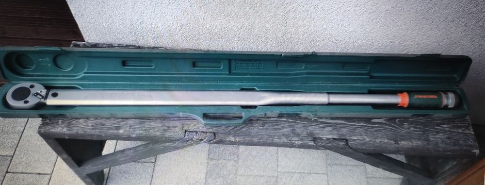 Klucz dynamometryczny 980 Nm