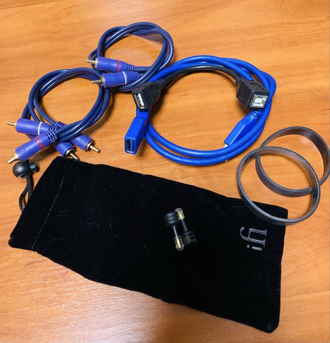 2*iFi micro iDsd на запчастини, під ремонт