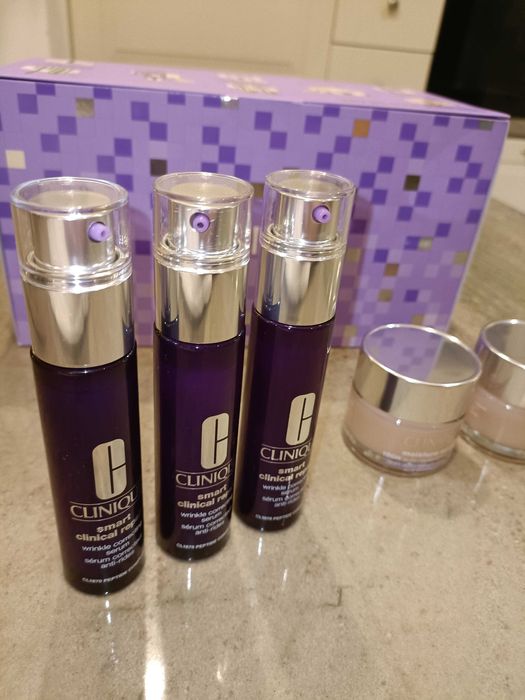 CLINIQUE Smart Clinical Repair - NOWE serum przeciwzmarszczkowe 30 ml