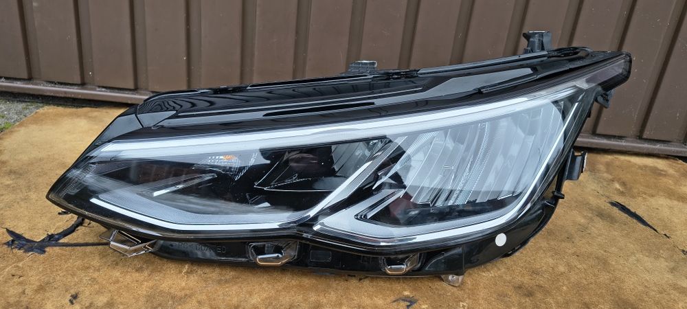 Lampa Lewa VW Golf VIII 8 5H1 LED Europa!