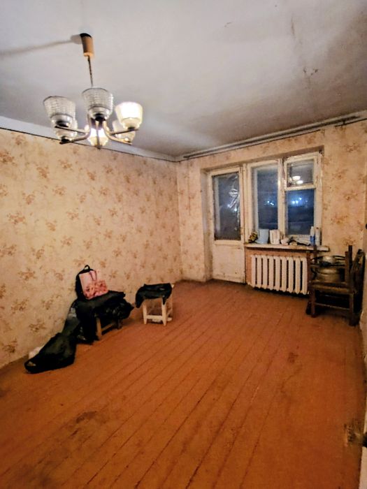 Срочно! 2к Северный район АТБ тупик 2 этаж Под ремонт