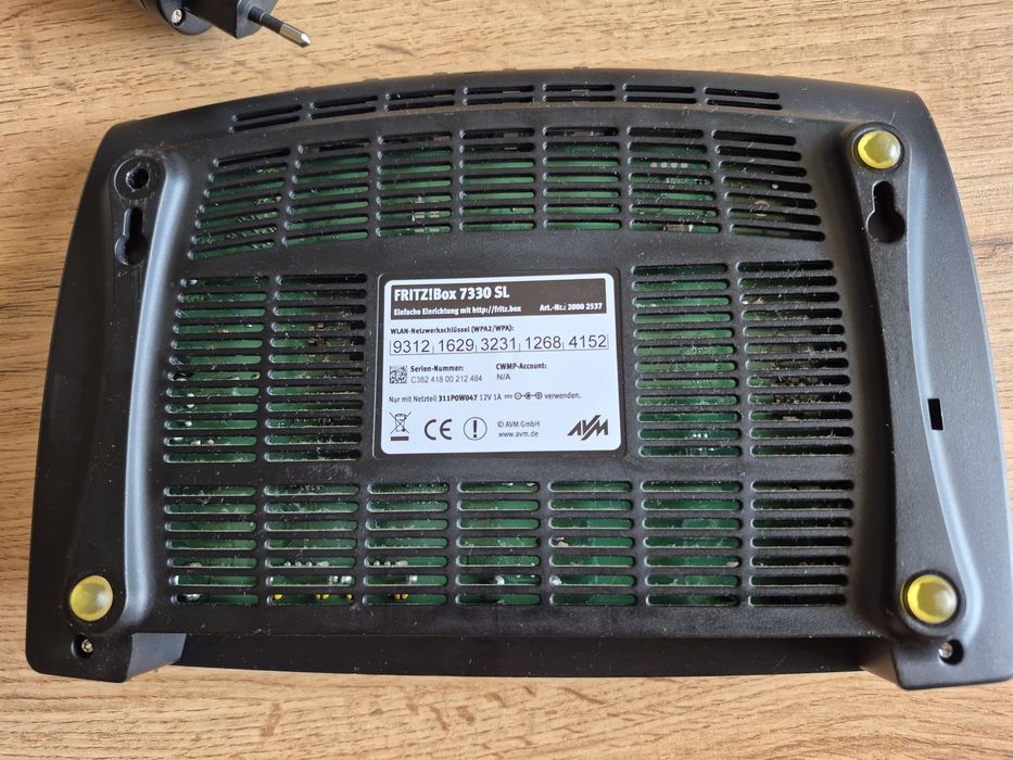 Router Fritz!Box 7330 SL    Fritz Box