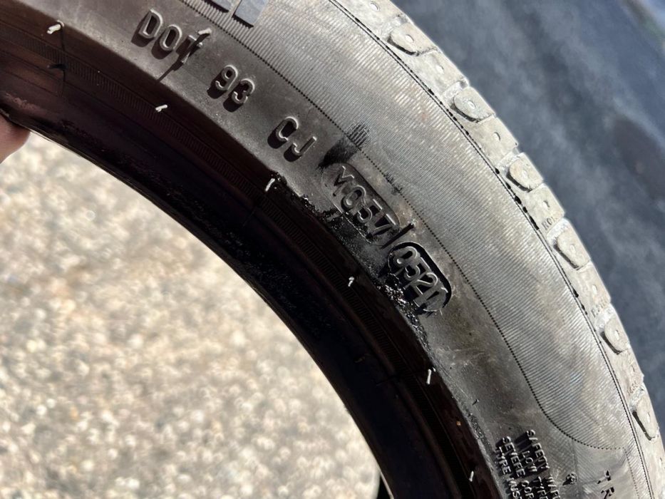 225/45/17 2 pneus
