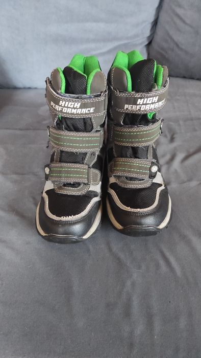 Buty zimowe chłopięce rozm. 34