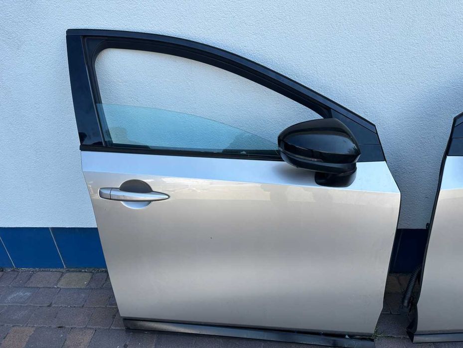 Двері Nissan Ariya передні, задні, ліві, праві