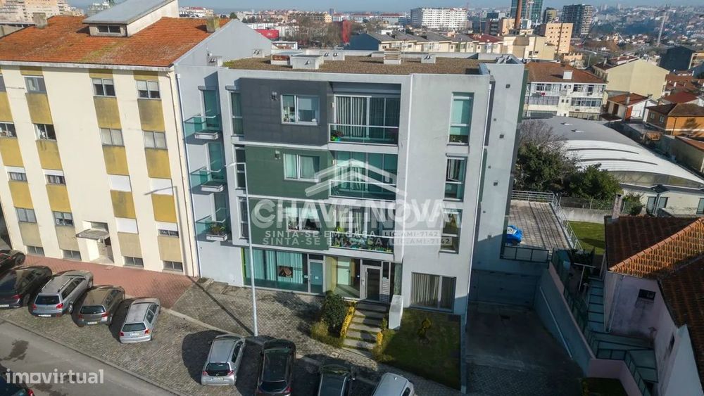 T2 c/ Garagem Box Santa Marinha (Gaiashopping) GN/02385PG — Santa Marinha E São Pedro Da Afurada, Porto